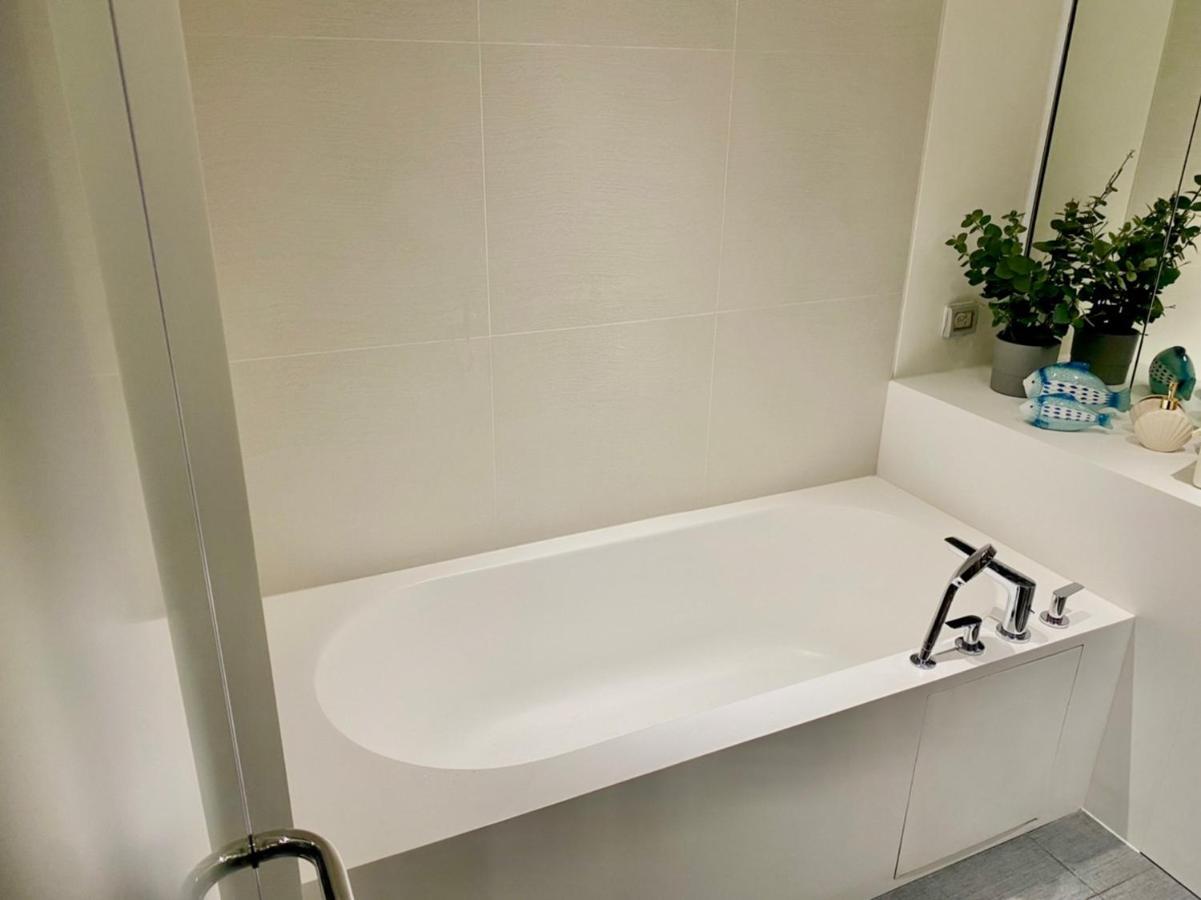 Seaview 2 Bedroom Beach Front Vacation Huahin Екстер'єр фото